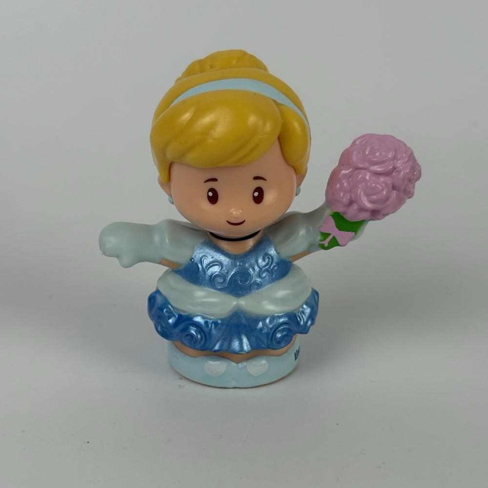 Fisher Price Little People Figure Disney Princess Cinderella w Pink Bouquet 2016